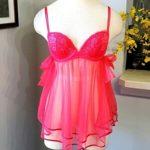 Sexy  pink night‎ camisole.  No tags, I'm thinking a medium. Lovely fabri…